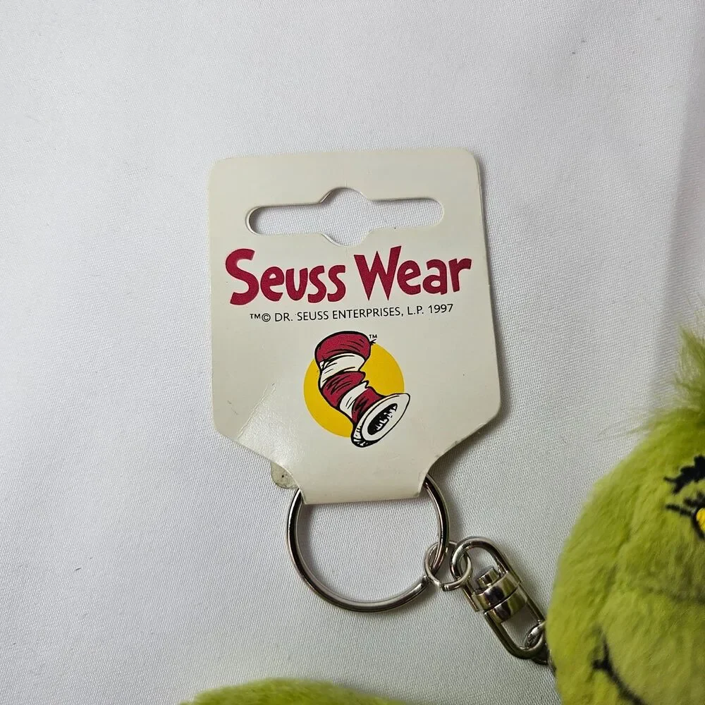 Vintage 1997 Dr Seuss Grinch Seuss Wear Plush Keychain Coin Purse Green 7